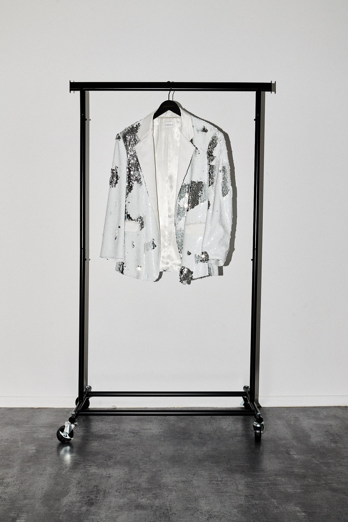 Valence White Jacket 