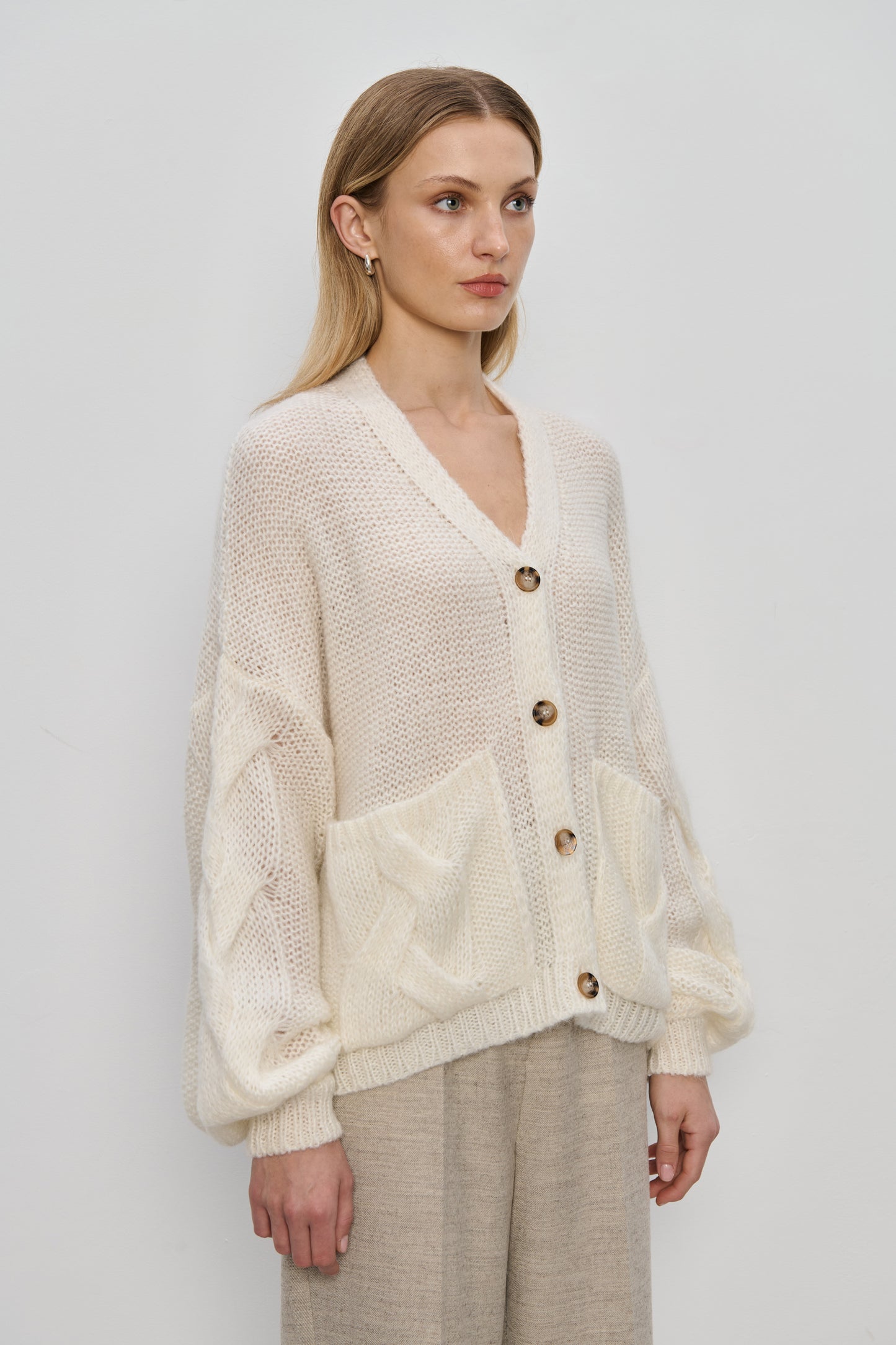 Savio Beige sweater