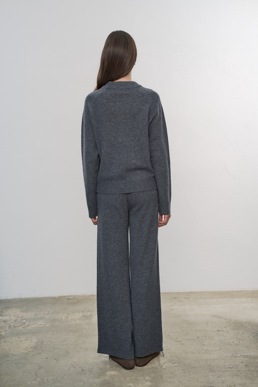Sweter Haruko Grey