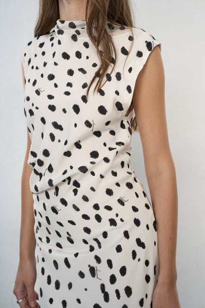 Sukienka jedwabna Mei