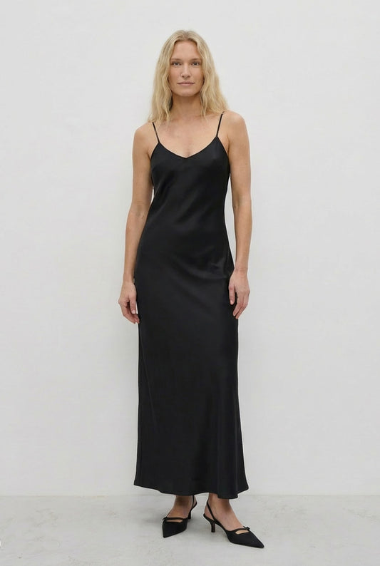 Lara Black silk dress 